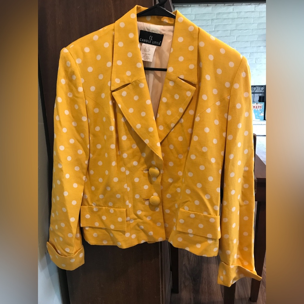 Yellow jacket